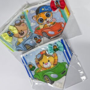 Kit bandana + laço + adesivo CUTES